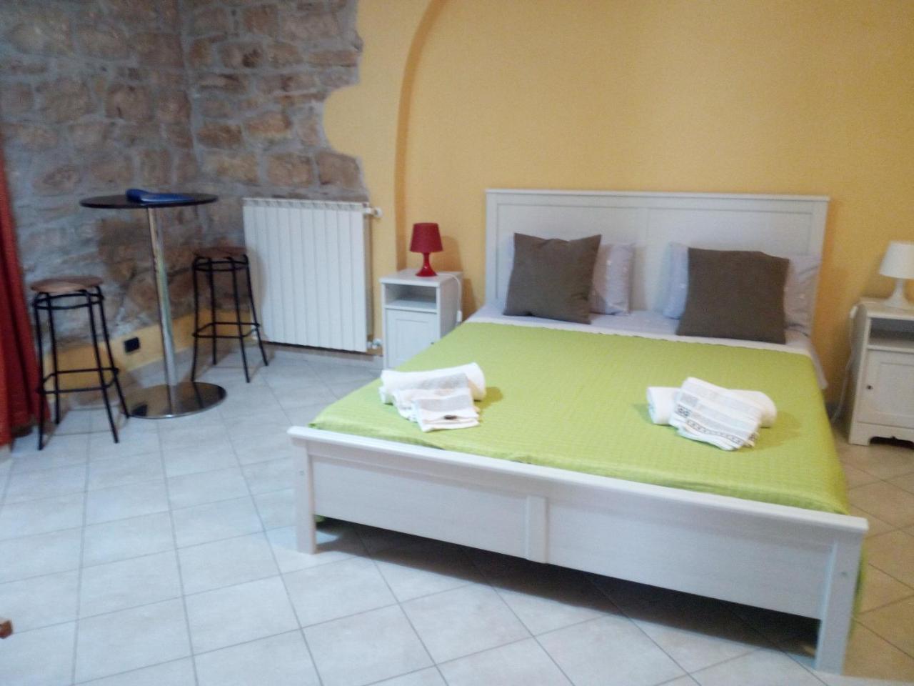 Al Castello Bed & Breakfast Venosa Exterior photo